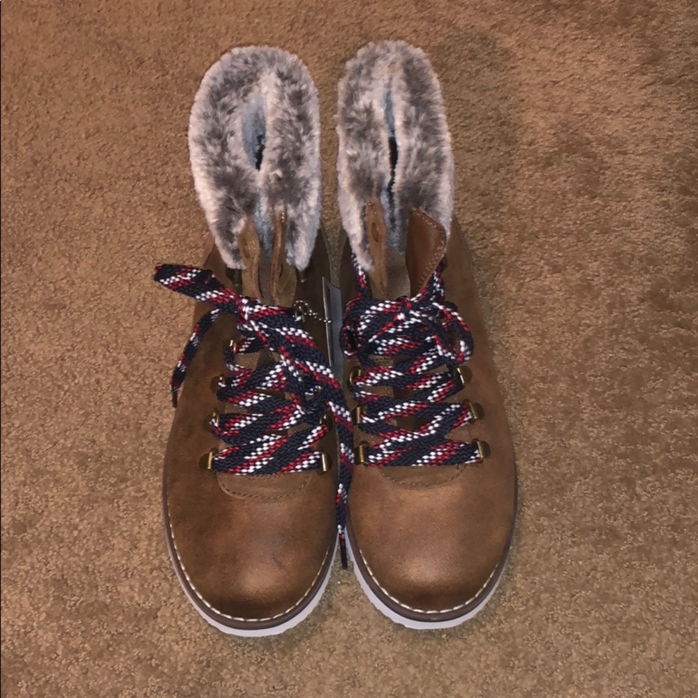 Bobs lace up boots